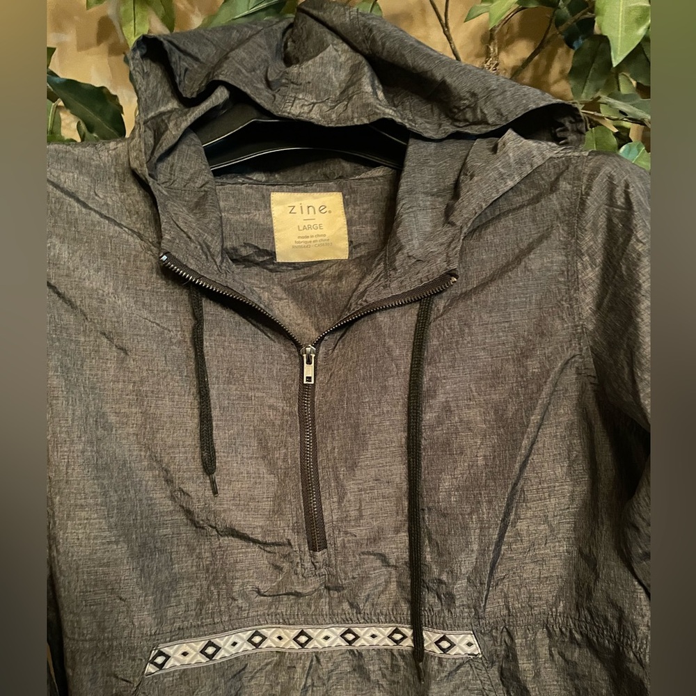 🔹 ZINE’S LIGHTWEIGHT WATER RESISTANT GRAY MEN’S L HOODIE JACKET KANGAROO POCKET